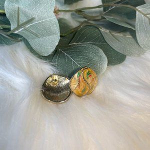 Vintage enamel piereced circle earrings